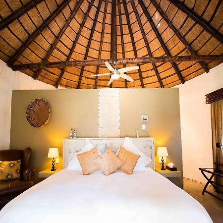Mziki Safari Lodge Beestekraal (Madibeng) Exterior foto