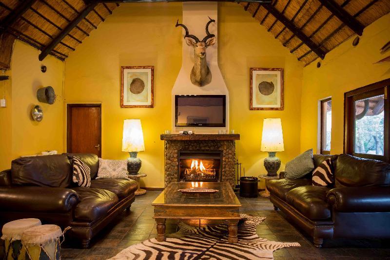 Mziki Safari Lodge Beestekraal (Madibeng) Exterior foto