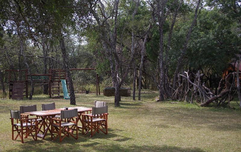 Mziki Safari Lodge Beestekraal (Madibeng) Exterior foto